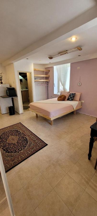 Ferienwohnung דירה לזוג על שוק מחנה יהודה Jerusalem Exterior foto