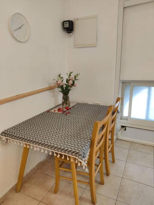 Ferienwohnung דירה לזוג על שוק מחנה יהודה Jerusalem Exterior foto