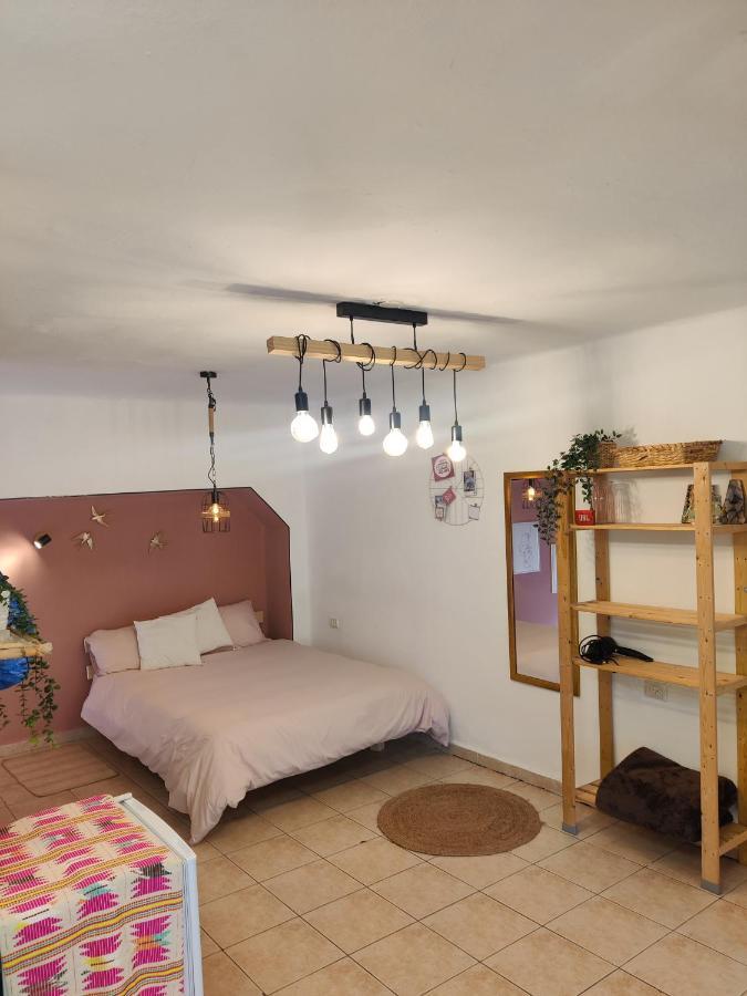 Ferienwohnung דירה לזוג על שוק מחנה יהודה Jerusalem Exterior foto